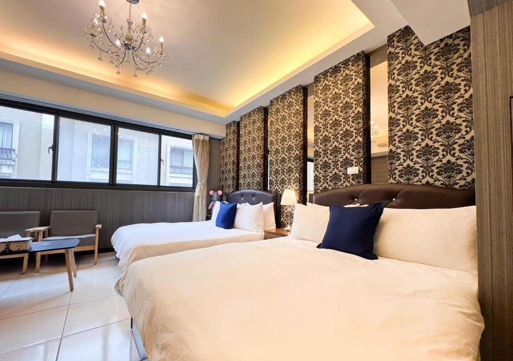 University District House | 一中小窩馨