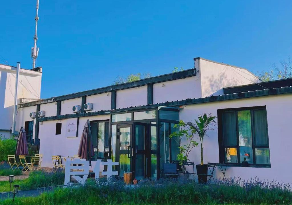 Xinshi District Hotel | 良住民宿乌鲁木齐中营工地铁站店