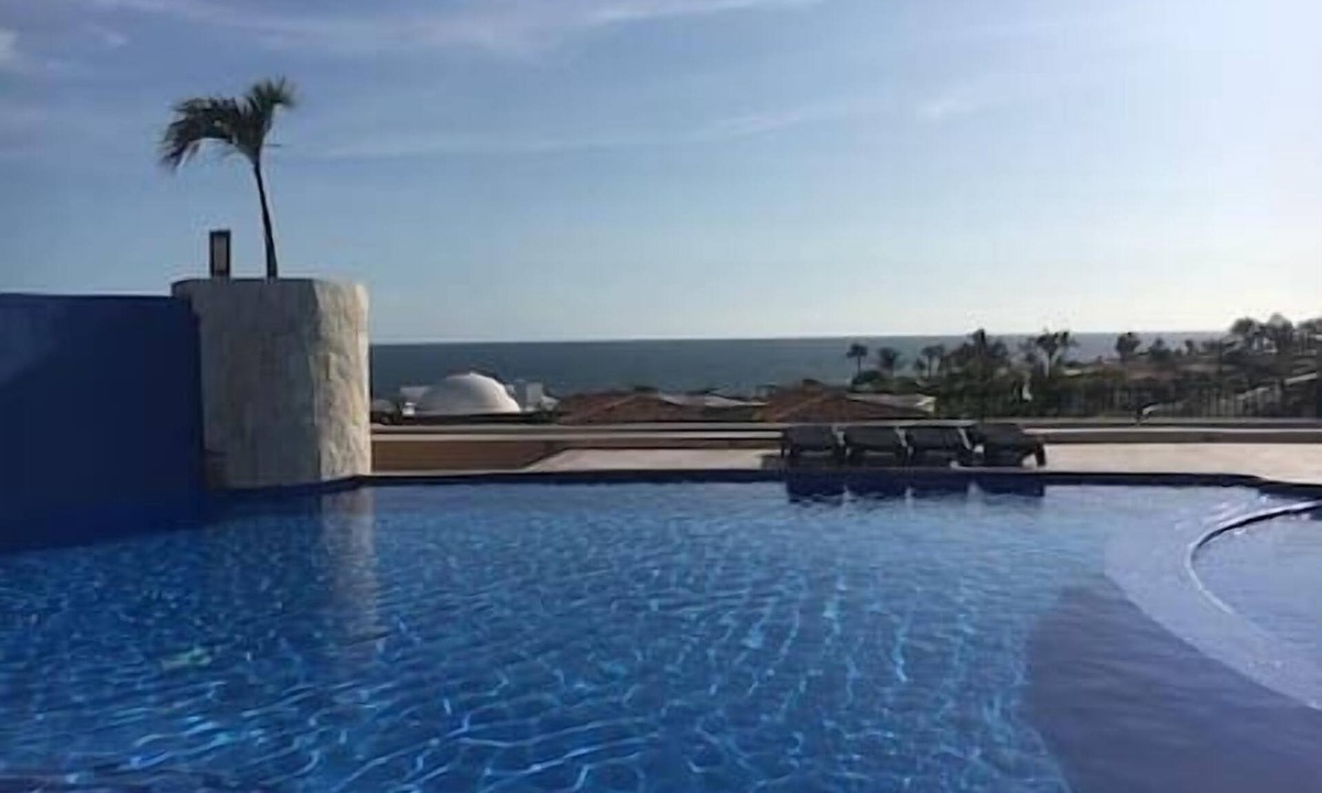 Cabo San Lucas Hotel | 1 BEDROOM, 2 BEDS, SLEEPS 4, ON MARINA-GREAT VIEWS