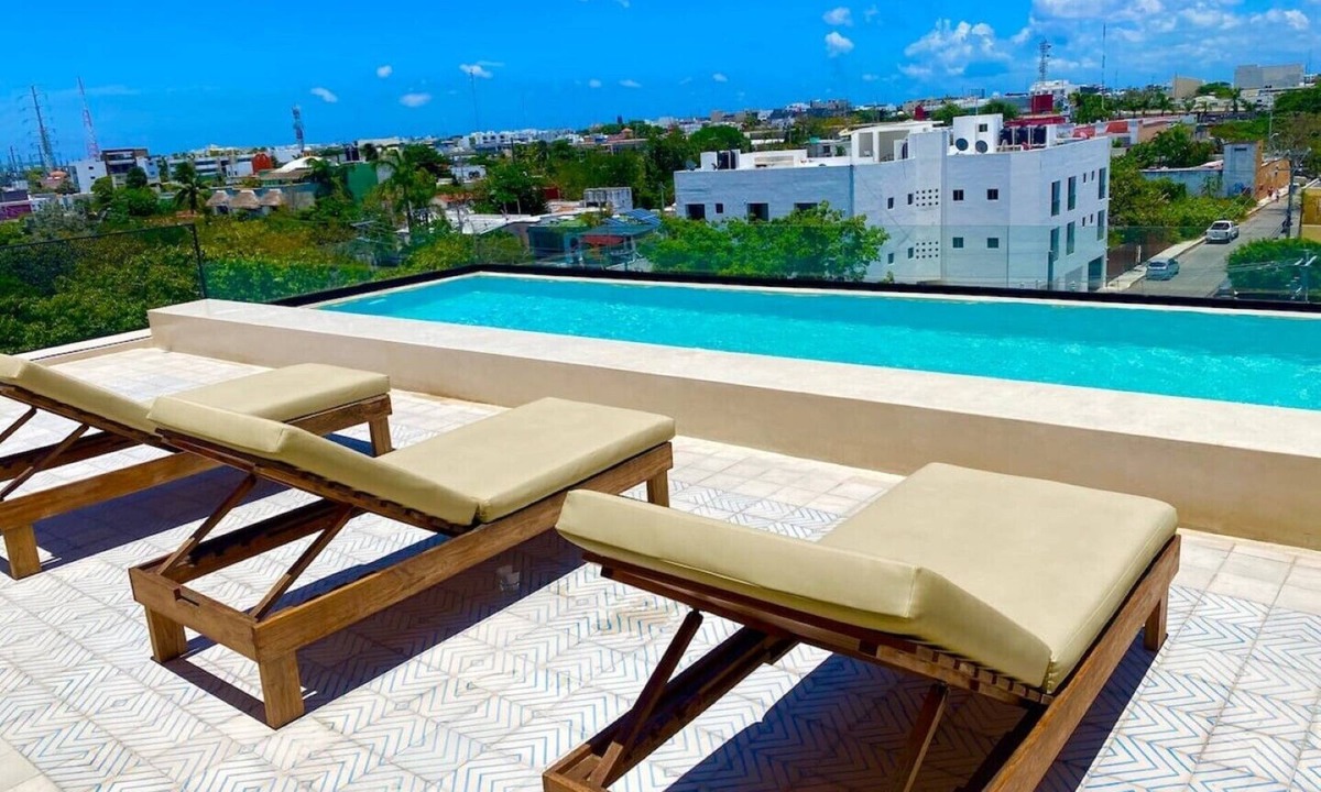 Ejidal House | 1 Bedroom apartment with views to green area and hamacs, Gym, Rooftop Pool