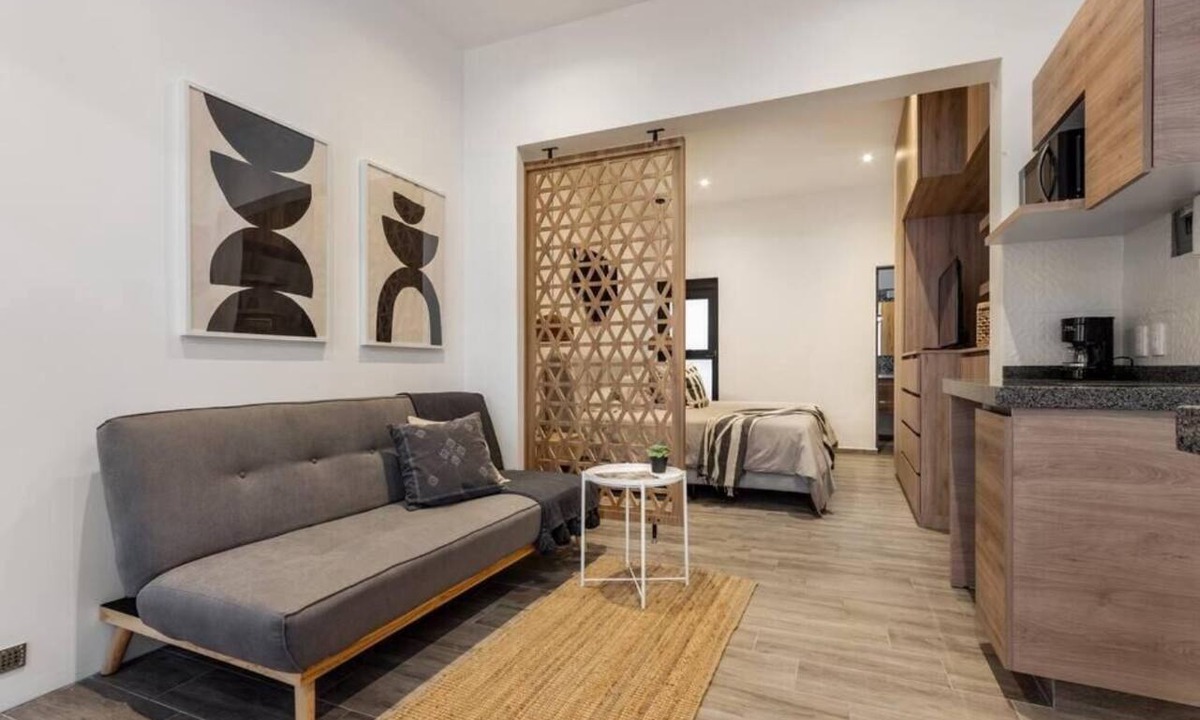 Roma Sur Apartment | 1) Loft Eugenia: Private King Size Bed Roma Sur