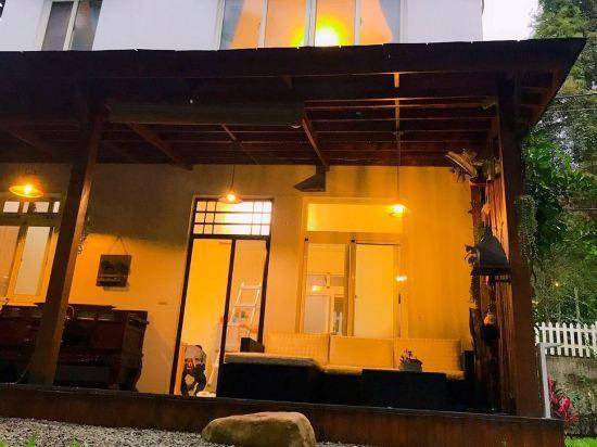 Yuchi Hotel | 100 m² Hotel ∙ 8 guests
