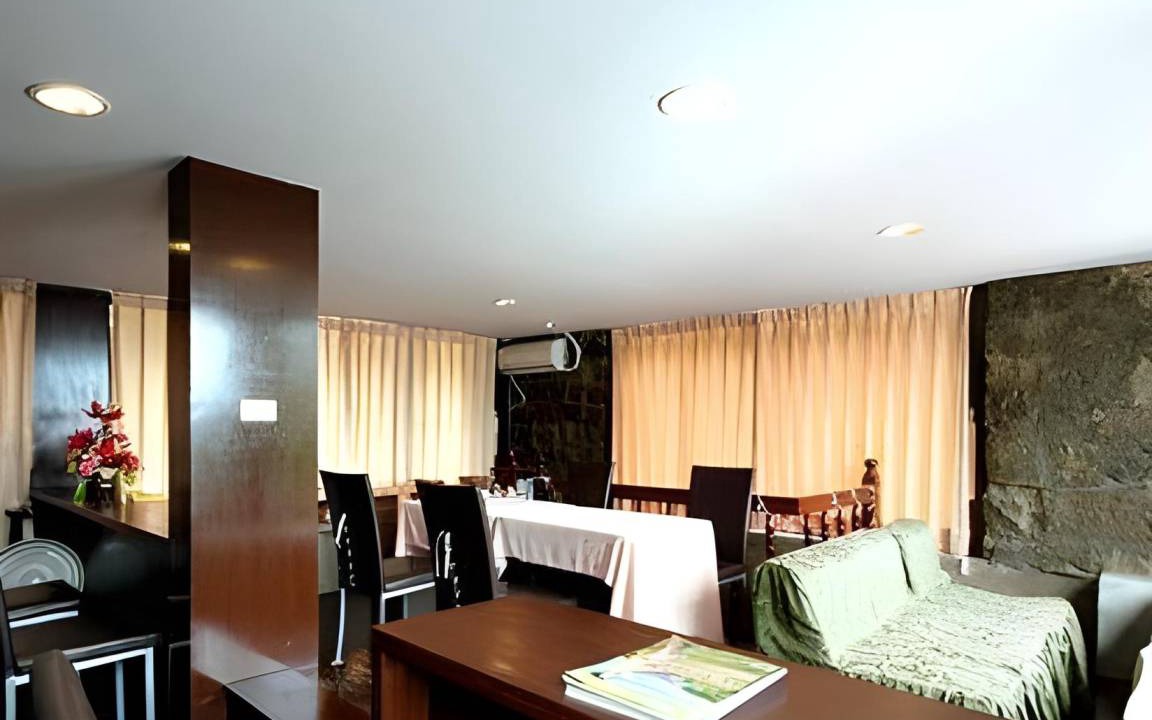 Ruifang Hotel | 100 m² Motel ∙ 4 bedrooms ∙ 12 guests