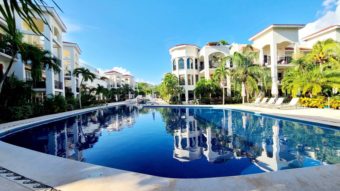 Playacar Condo | 116 m² Condo ∙ 3 bedrooms ∙ 6 guests