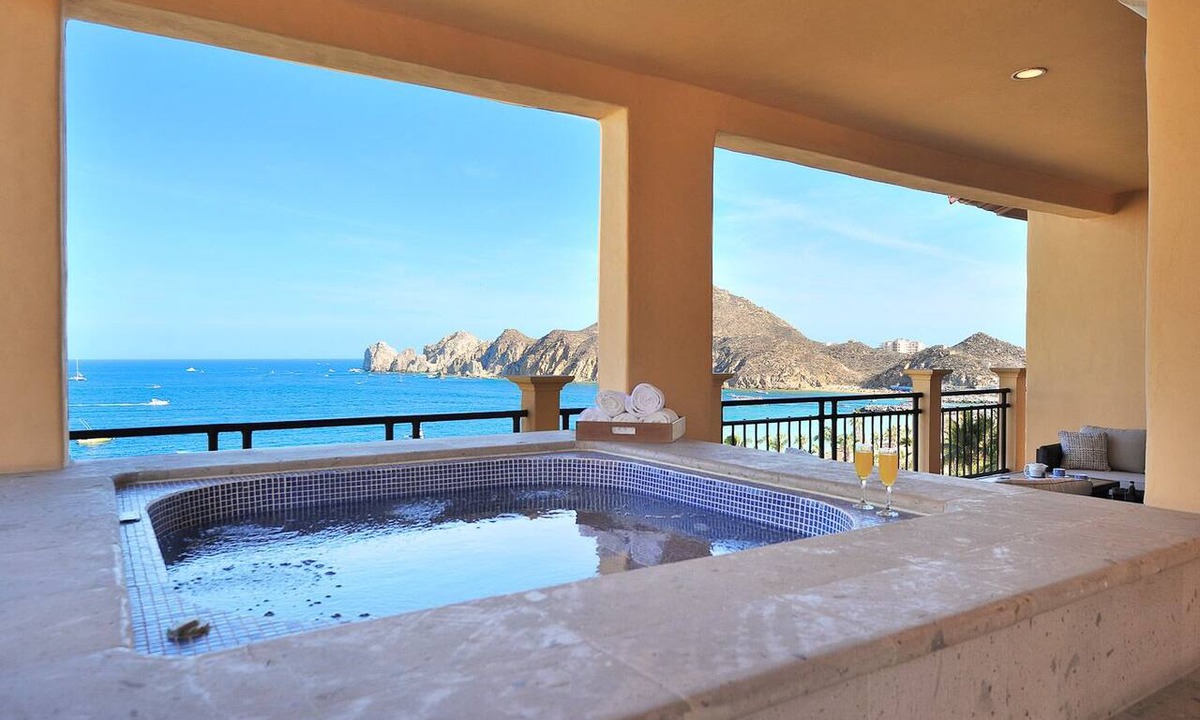 Ampliacion Juarez Condo | 15% OFF Luxury 2-Story 4BD Oceanview Penthouse in Cabo, Gated community
