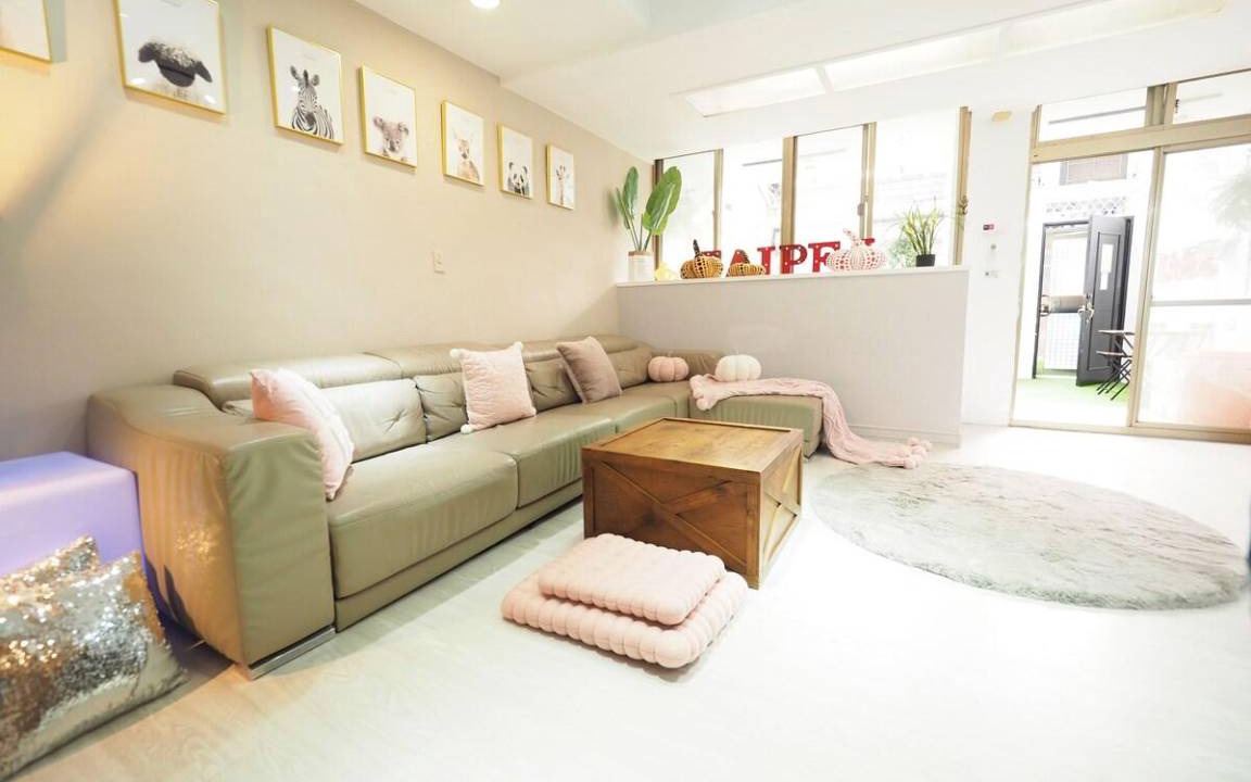 Songshan House | 165 m² House ∙ 5 bedrooms ∙ 14 guests