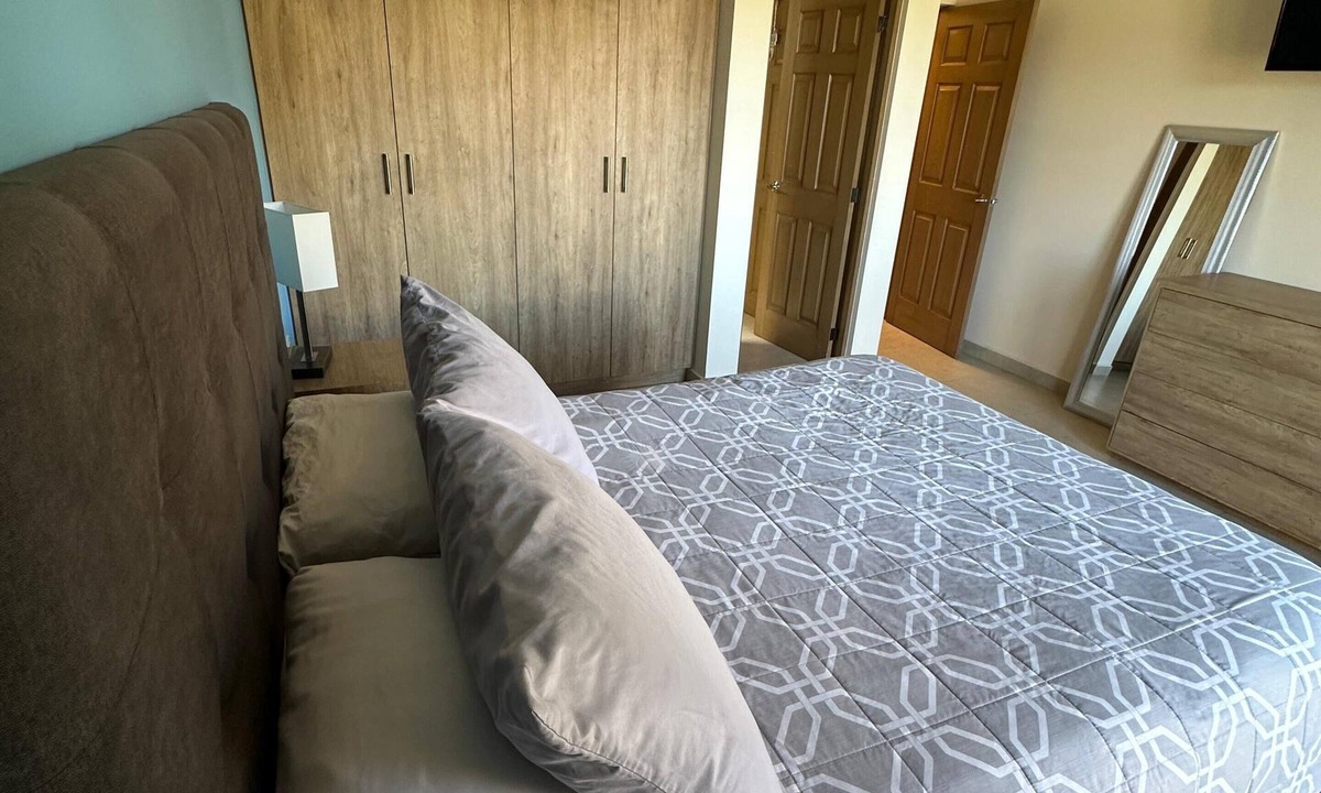 Libertad Condo | 2-bedroom condo in quaint Cabo San Lucas with AC