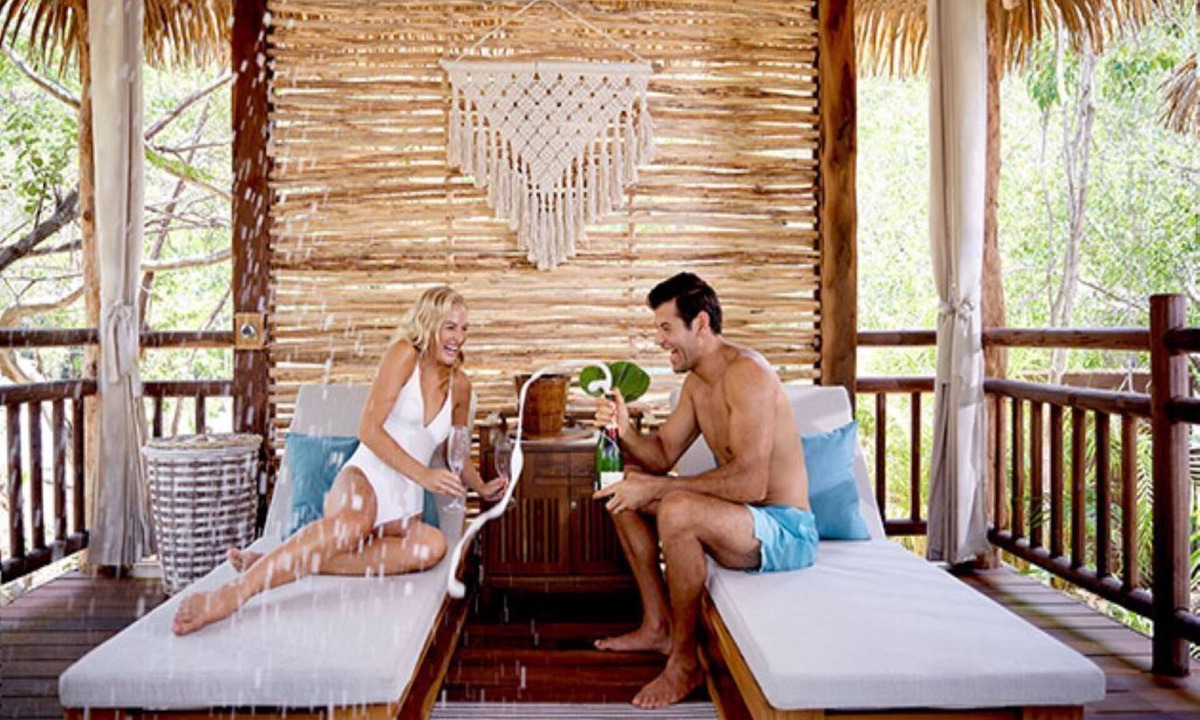 Villa Juarez Villa | 2 Bedroom Grande Luxxe Master Villa = Luxury at Its Best