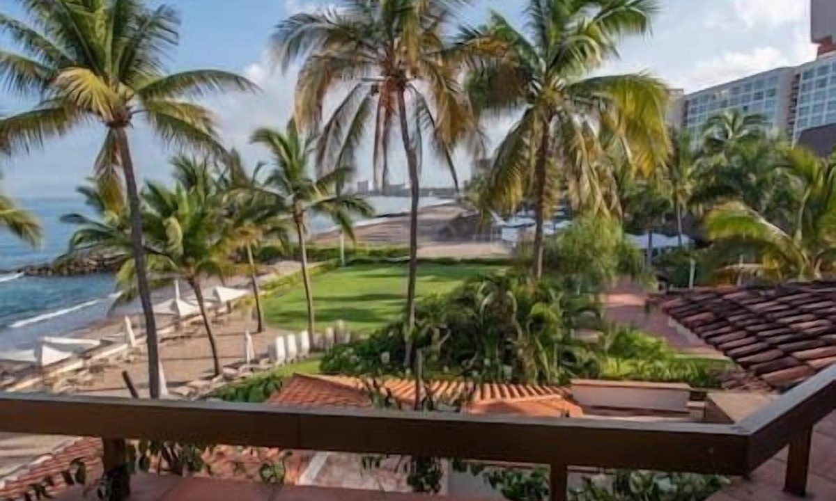 Las Glorias Hotel | 2 BEDROOM SUITE BUGANVILAS PUERTO VALLARTA-MEXICO