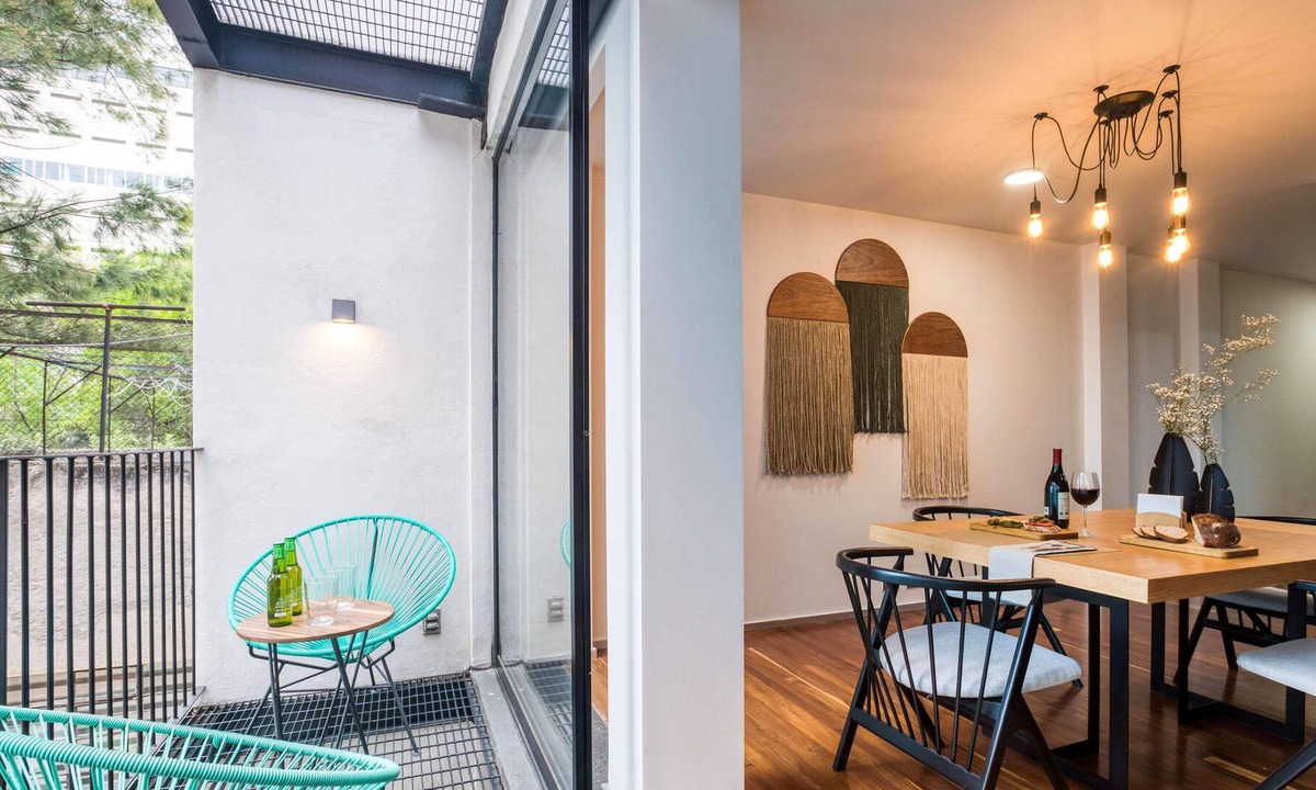 Hipodromo Apartment | 2BR Apt w/a long Pvt Balcony | Gym+Patio w/Grill