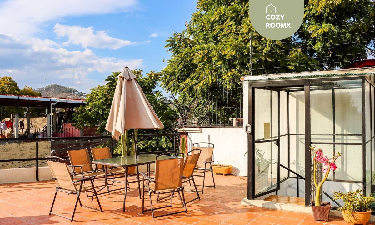 Centro Apartment | 3 BDR Apt/Private Terrace/Pet F/Parking/100MB