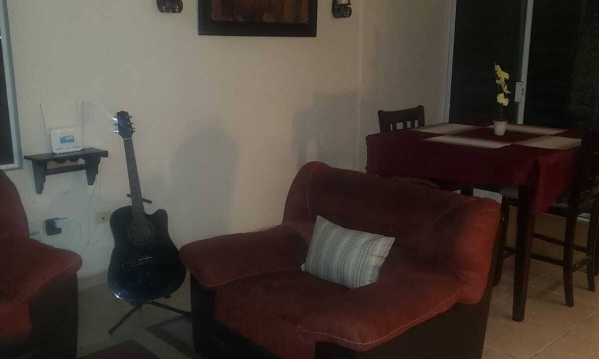 Reynosa House | 3 BEDROOM HOME WITH POOL