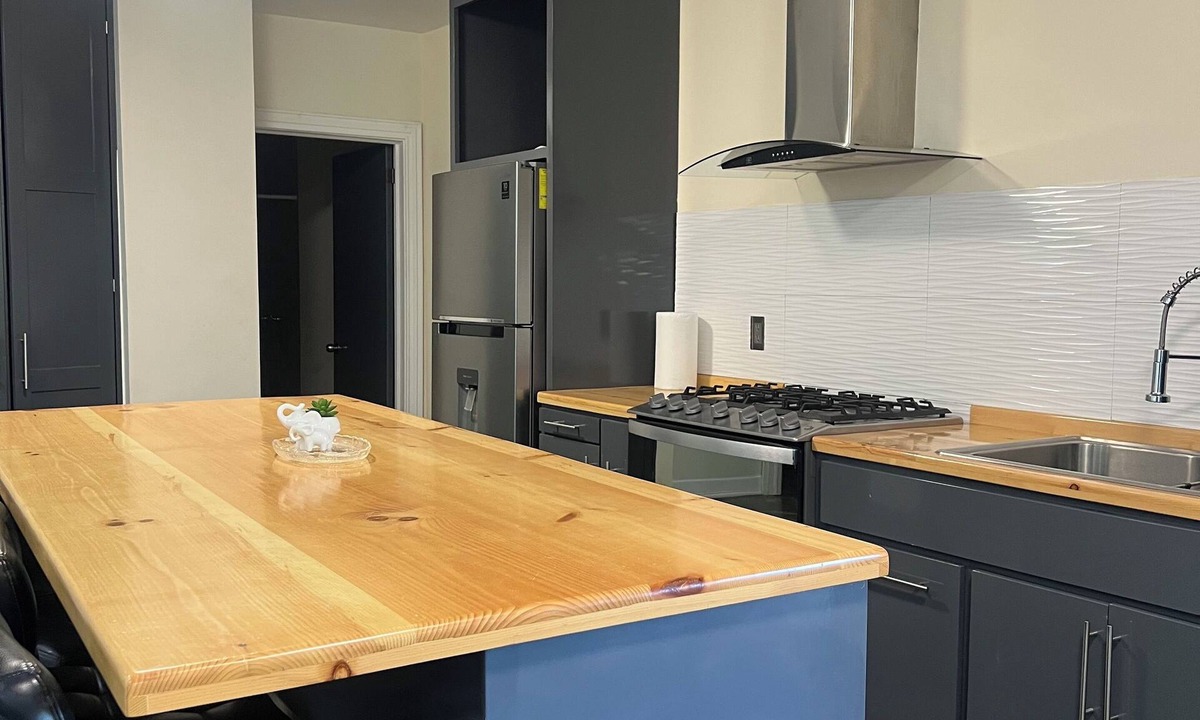 Centro Apartment | 3-bedroom suite in puertro peñasco 5 min from the beach.