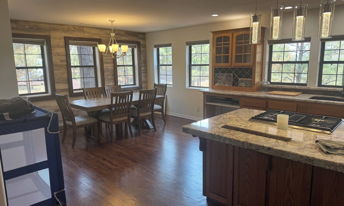 Heber Cabin | 3-bedroom White Mountain cabin with Forest Views & Cozy Luxury near Heber