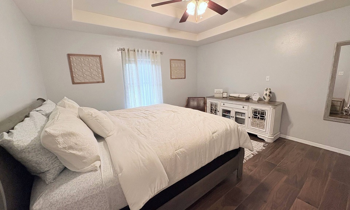 Weslaco House | 3 Bedroom with WiFi and AC in Weslaco