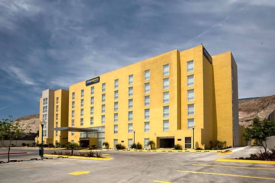 La Joya Hotel | 3-Star Hotel ∙ City Express Tijuana Insurgentes