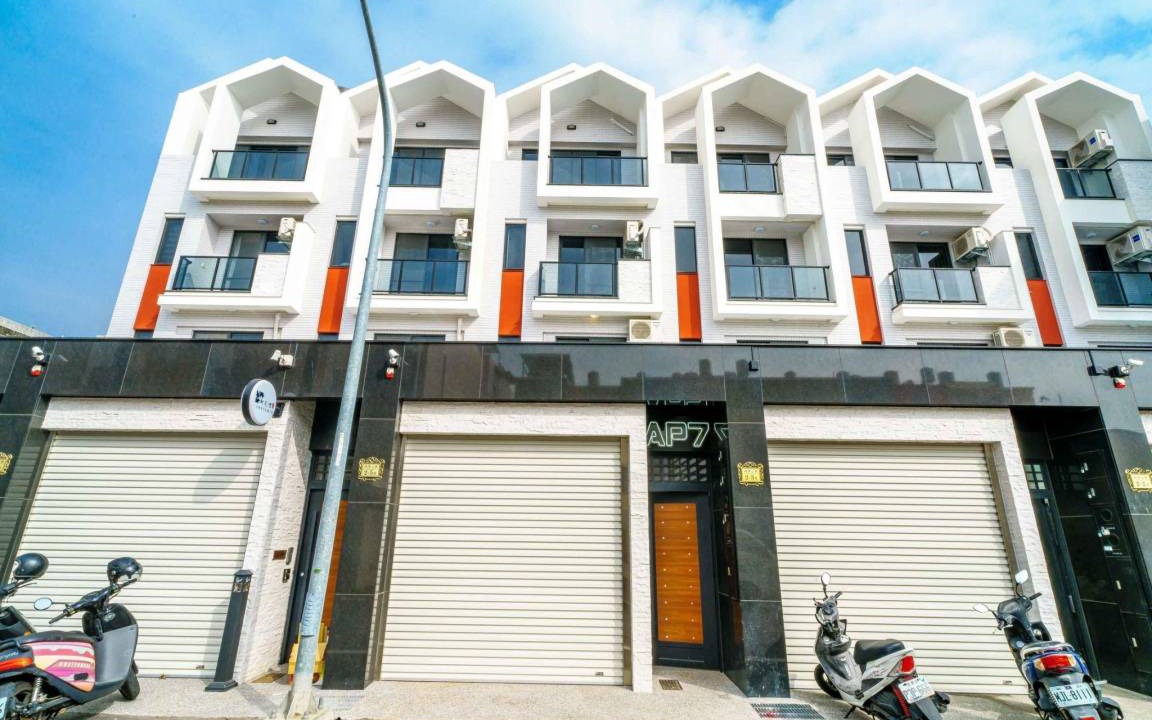 Anping Hotel | 300 m² Motel ∙ 5 bedrooms ∙ 18 guests