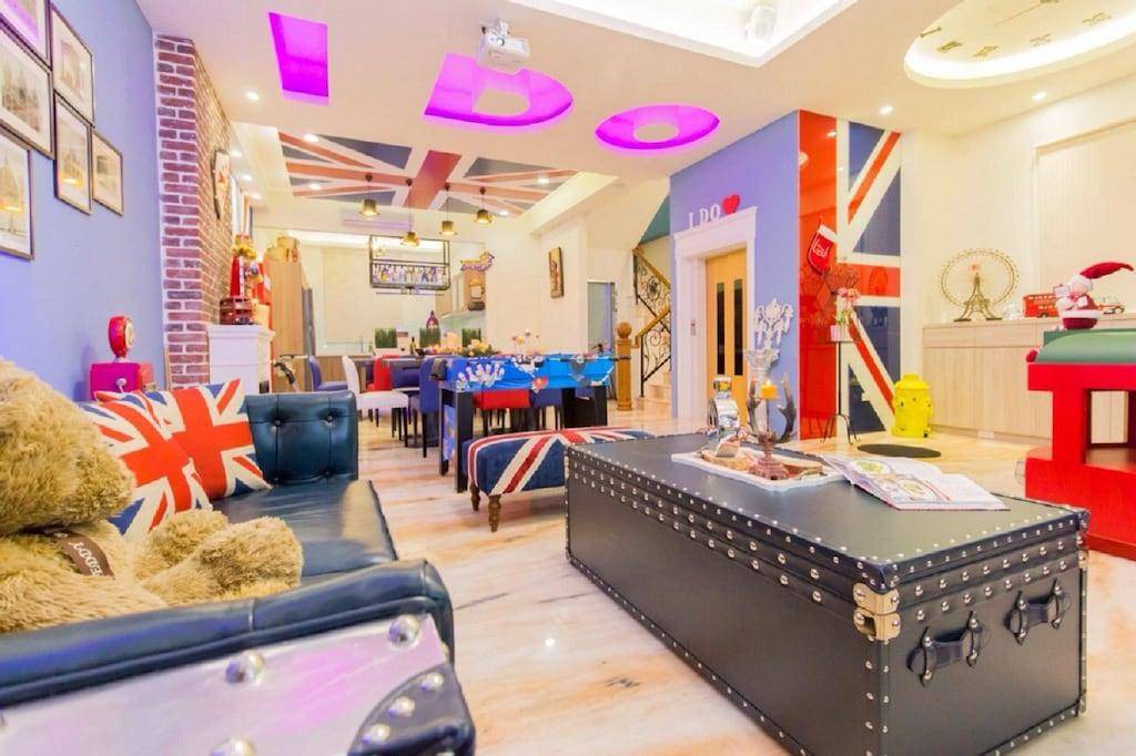 Wujie Hotel | 310 m² Motel ∙ 4 bedrooms ∙ 16 guests