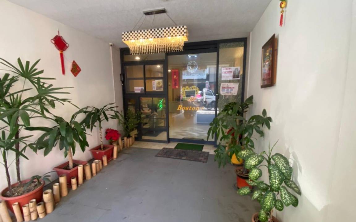 West District Hotel | 33 m² Hotel ∙ 5 guests