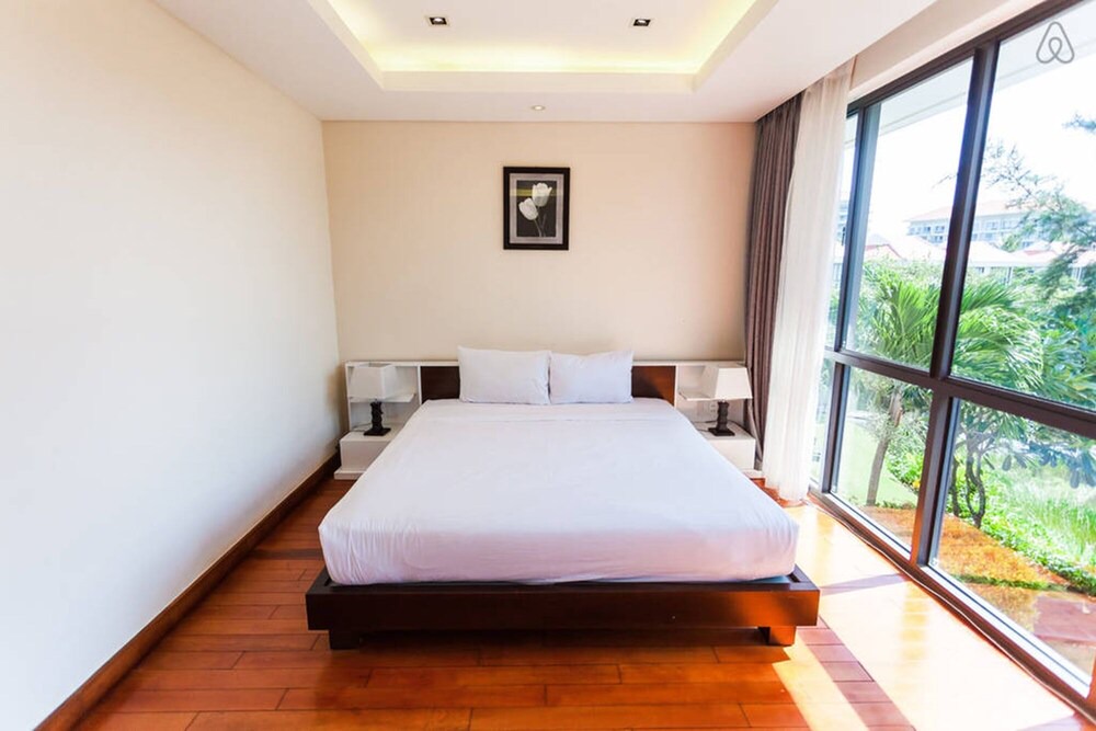 Ngu Hanh Son Villa | 3BR POOL VILLA IN OCEAN RESORT