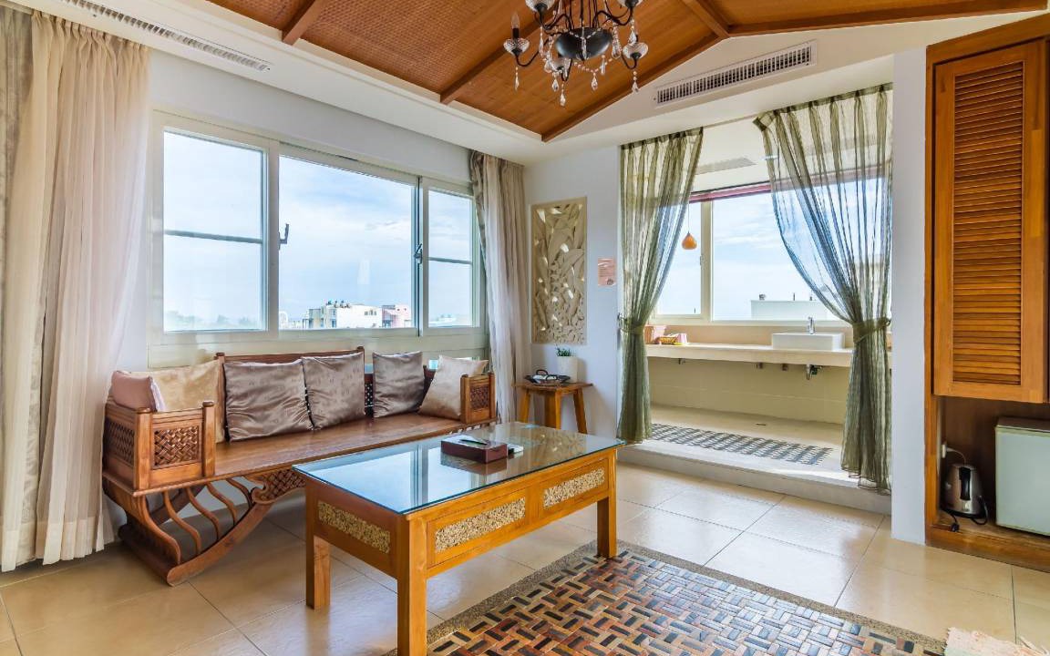 Sail Rock Beach Hotel | 45 m² Motel ∙ 6 guests