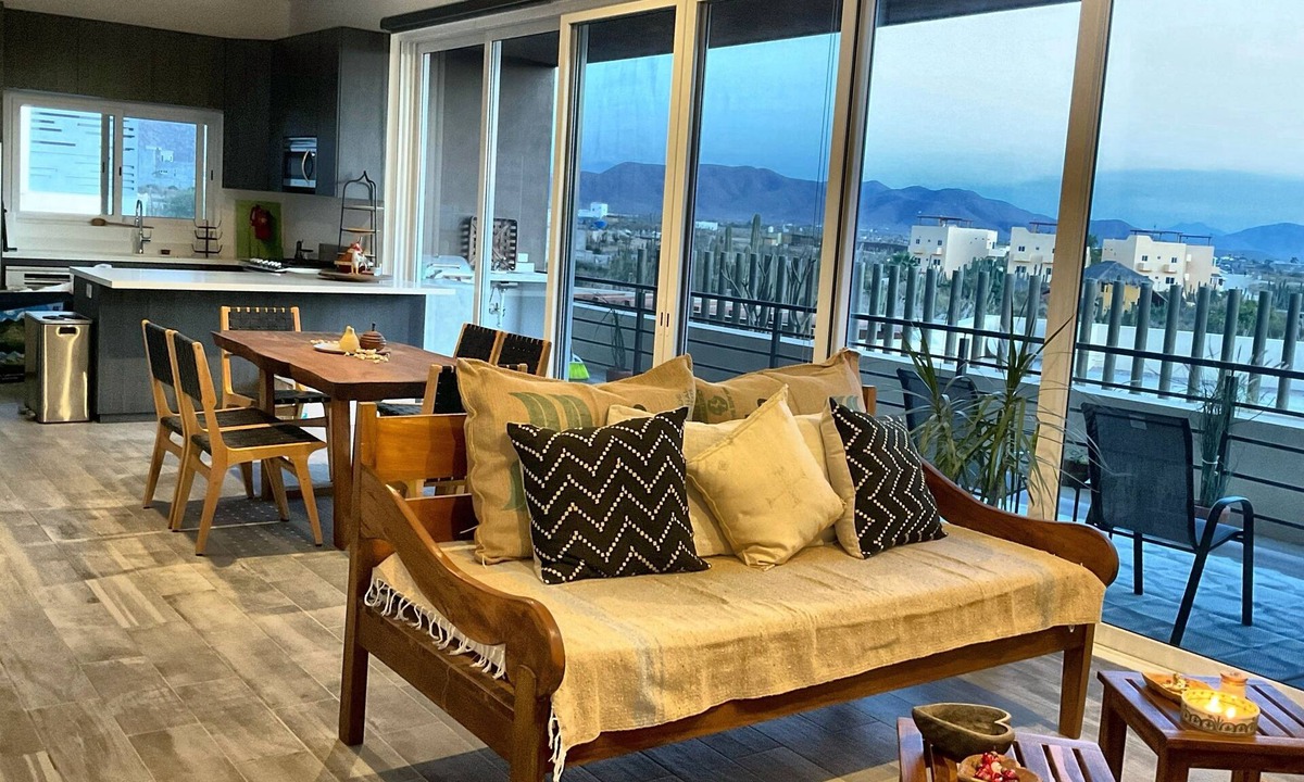 Cerritos Condo | 5 minute walk to Cerritos Surf Beach - 2 Bedroom Condo