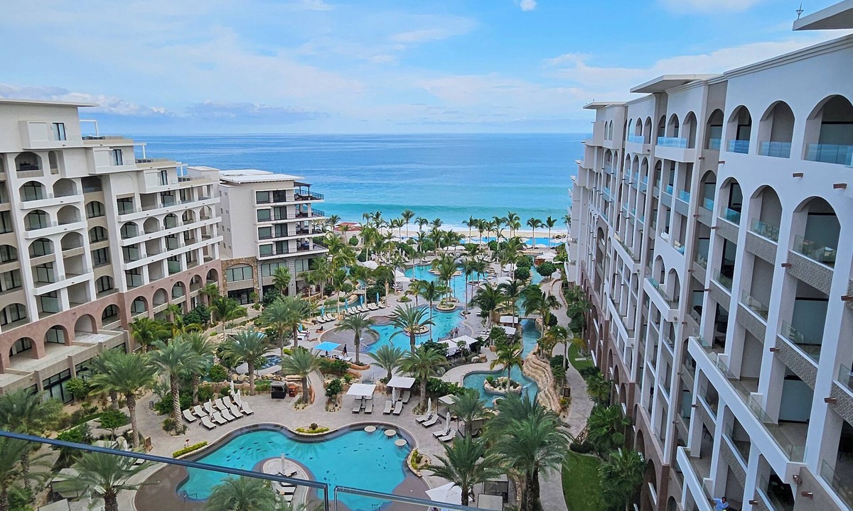 Palmilla Resort | 5-Star Elite Ocean View Residence 2 BD @ Villa La Valencia - Fun Lazy River