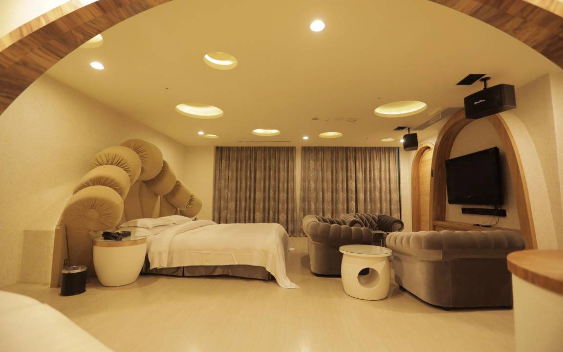 Linkou Hotel | 596 m² Motel ∙ 8 guests