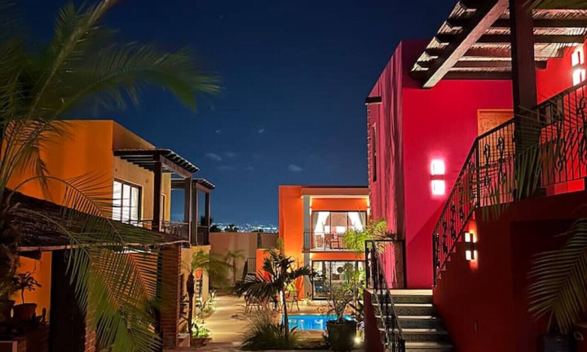 Ildefonso Green House | 7 Boutique Casitas~Private Compound~Courtyard Pool