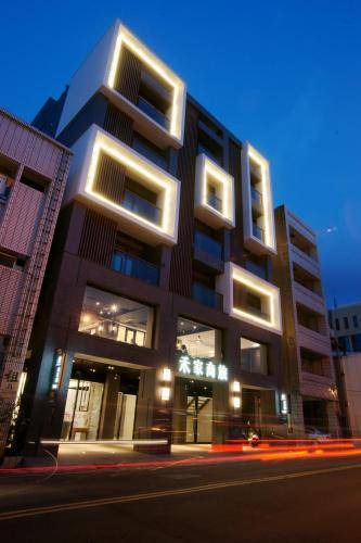 Miaoli Hotel | 70 m² Hotel ∙ 5 guests