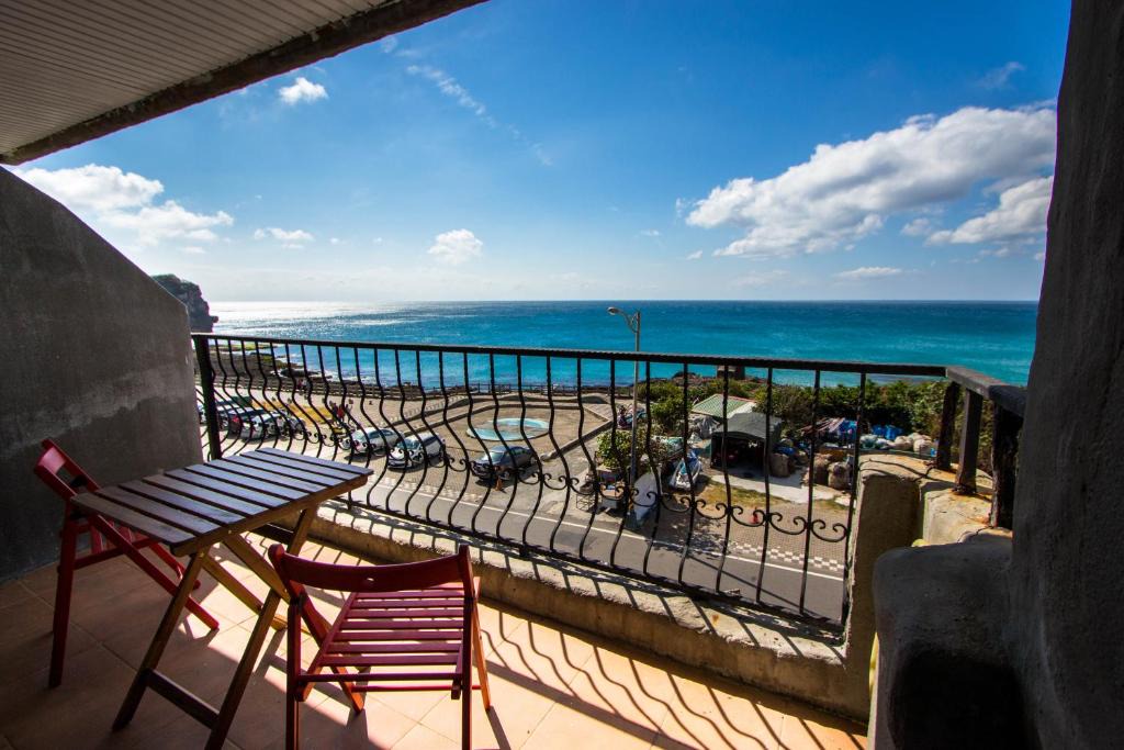 Sail Rock Beach House | 710 House