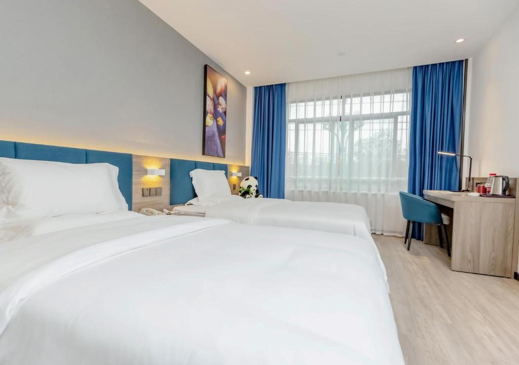 Cuiping District Hotel | 7Days Premium Yibin North Gate Bus Station Branch