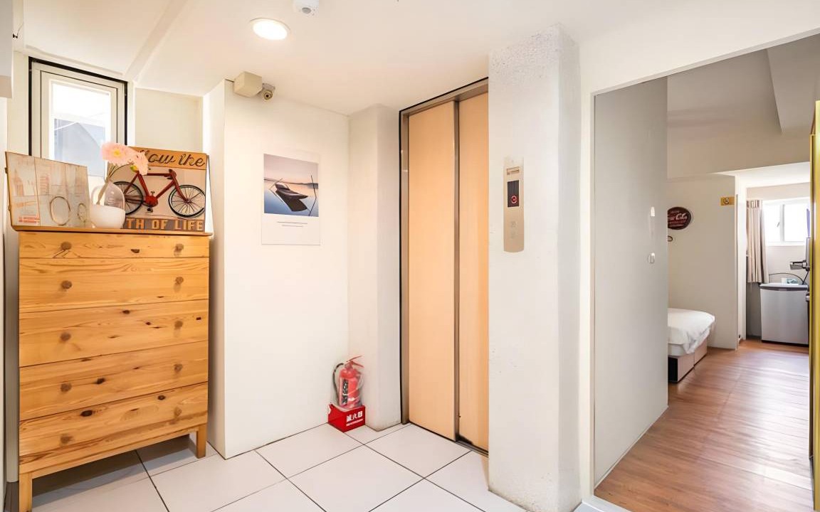 Xitun District Apartment | 80 m² Apartment ∙ 5 bedrooms ∙ 16 guests
