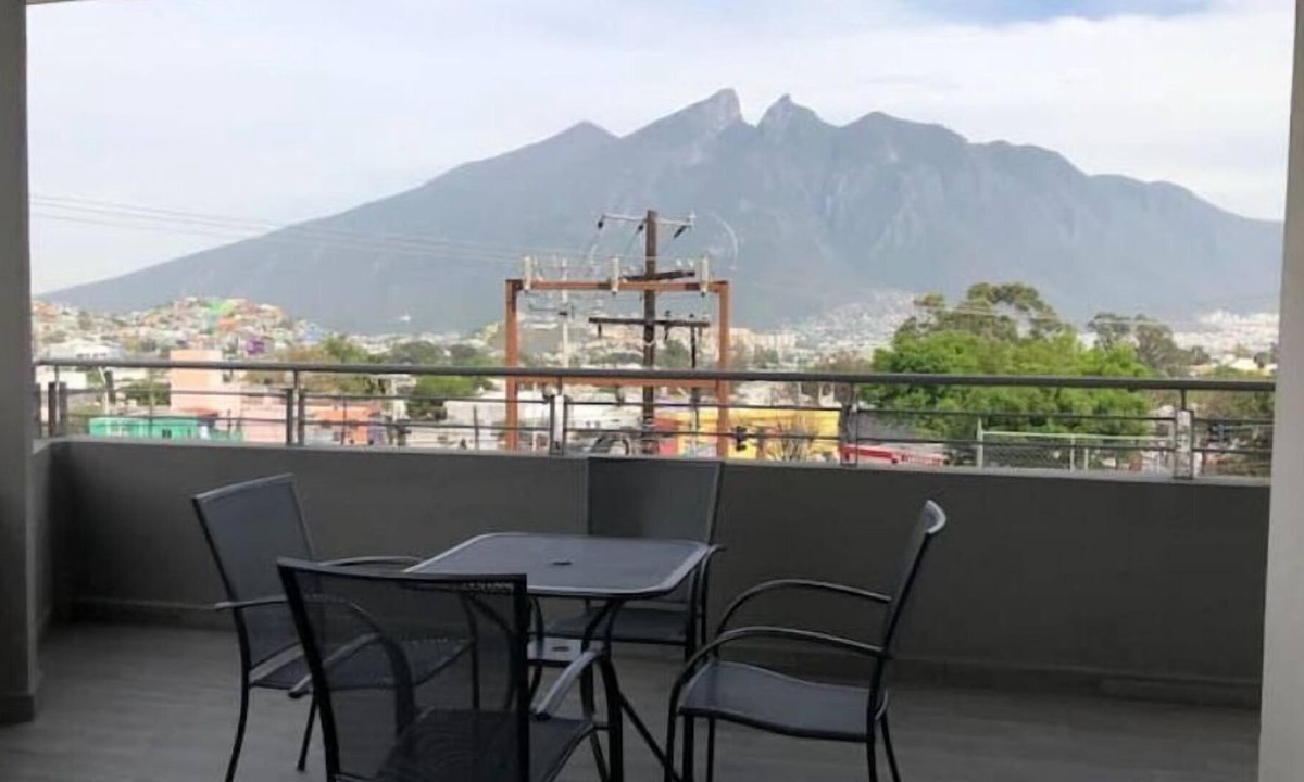 Monterrey Apartment | 9. Suite con Terraza Privada/Vista/Abierto Tenis