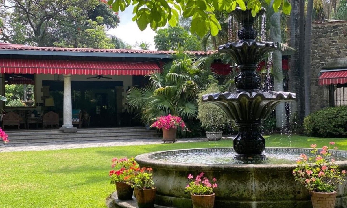Central Cuernavaca House | A PARADISE, PRIVATE HACIENDA VILLA