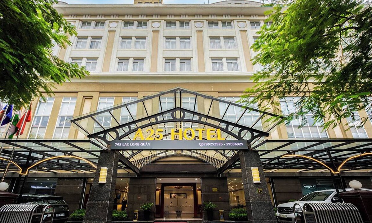 Nhat Tan Hotel | A25 Premium Hotel - 705 Lac Long Quan