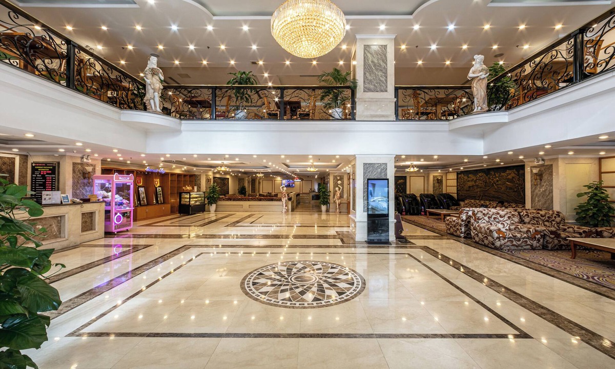 Hai Ba Trung Hotel | A25 Signature Hotel