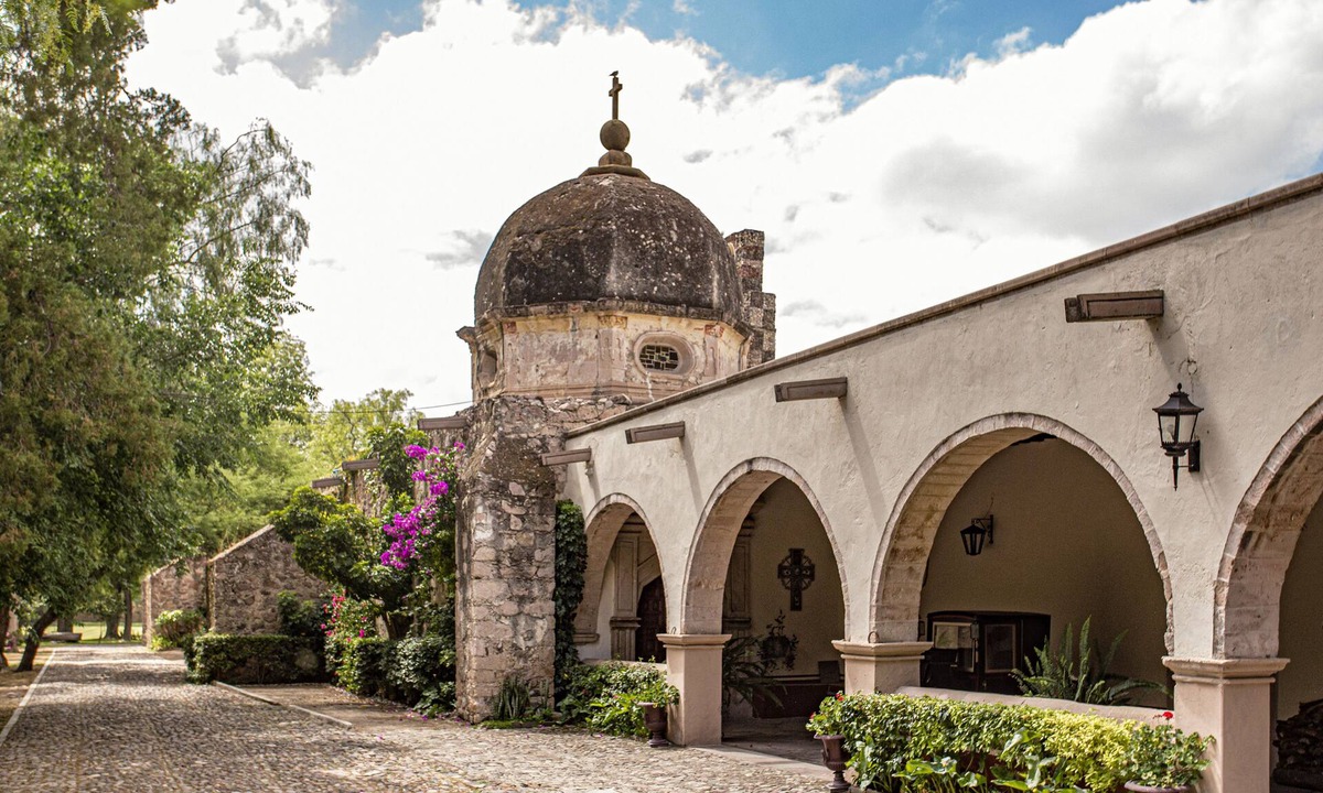Queretaro House | Above Meson I Wedding Perfection I Luxury I Historical & Incredible