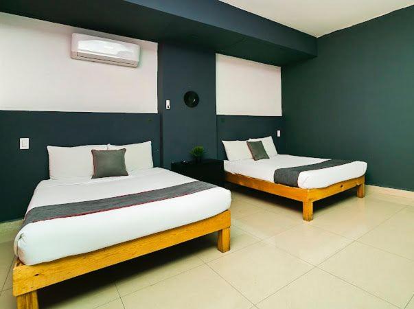Monterrey Centro Hotel | ADHOC Plaza