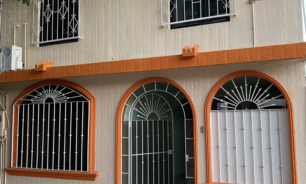 La Paz House | Alojamiento Vacacional Casa Canoa 138