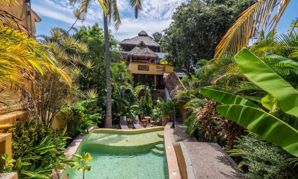 Sayulita Apartment | Amare Las Villas