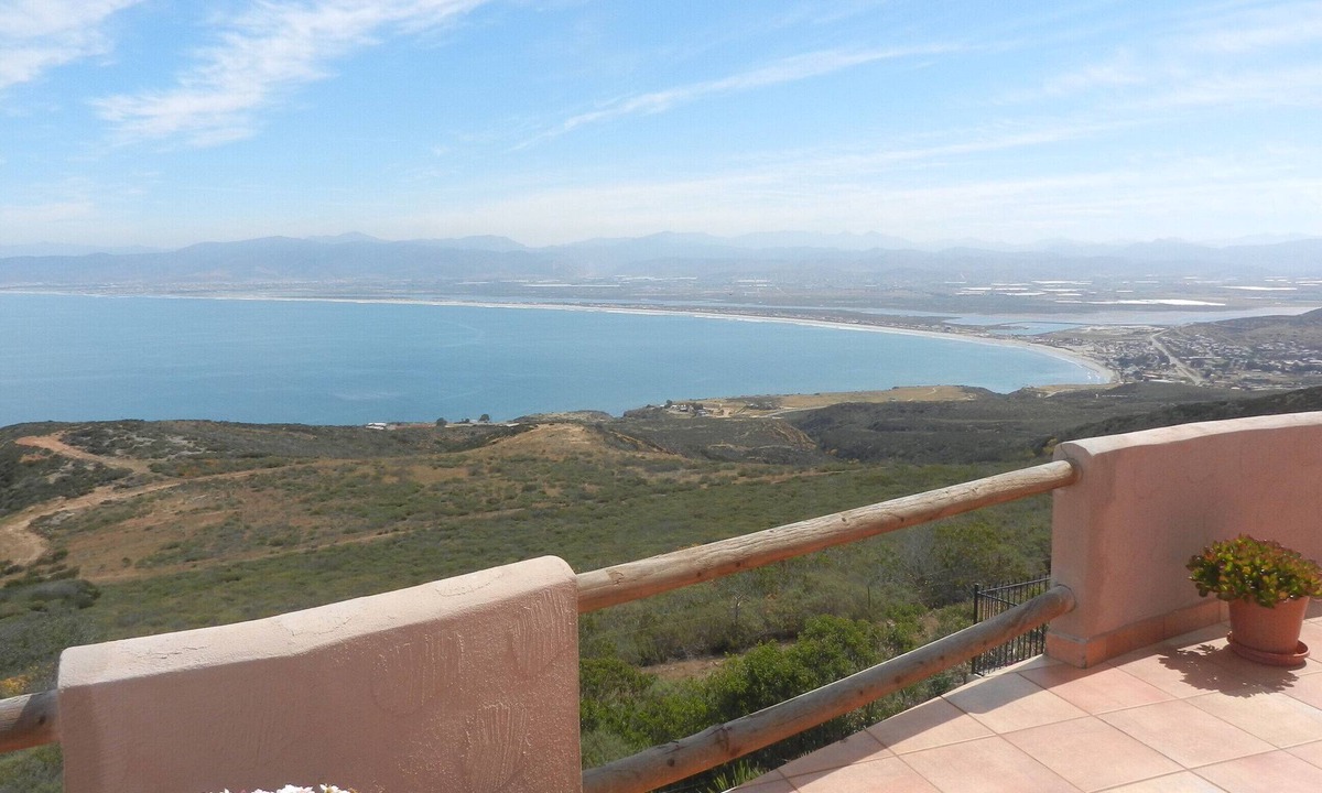 Carlos Pacheco 4 House | Amazing Vista of Ensenada across the bay. Quiet beauty surrounds you.