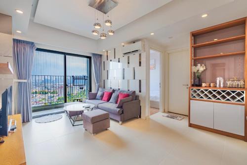 Thao Dien Apartment | ambiHOME 2BR 2WC in Masteri Thao Dien District 2