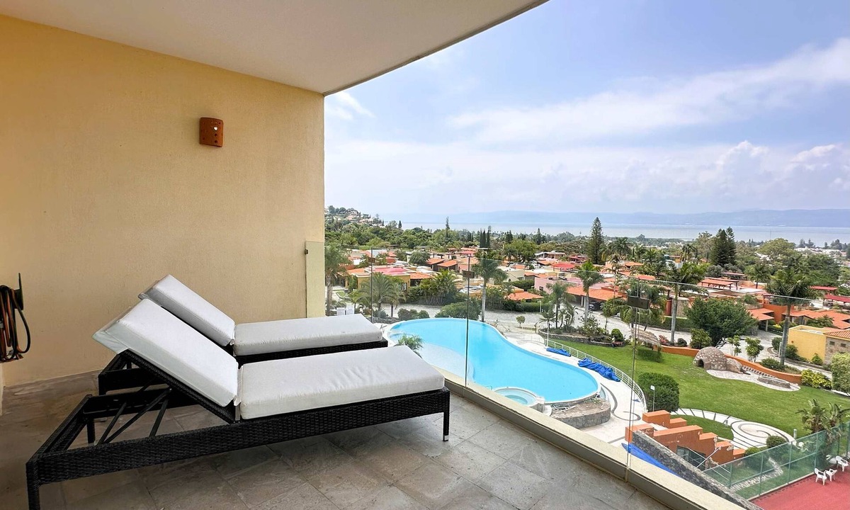 Ajijic Condo | ANANA El Dorado 305 | Lake Chapala Views, Walkable Ribera Location