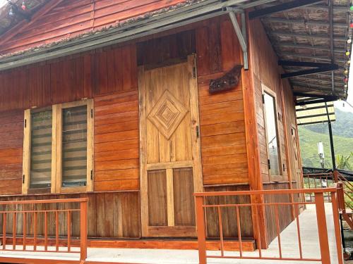 A Luoi Cabin | Anor Farmstay Bungalow - Family