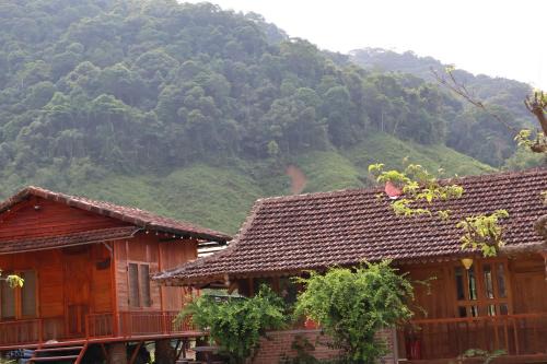 A Luoi Bed & Breakfast | Anor Farmstay - Two Double Bed