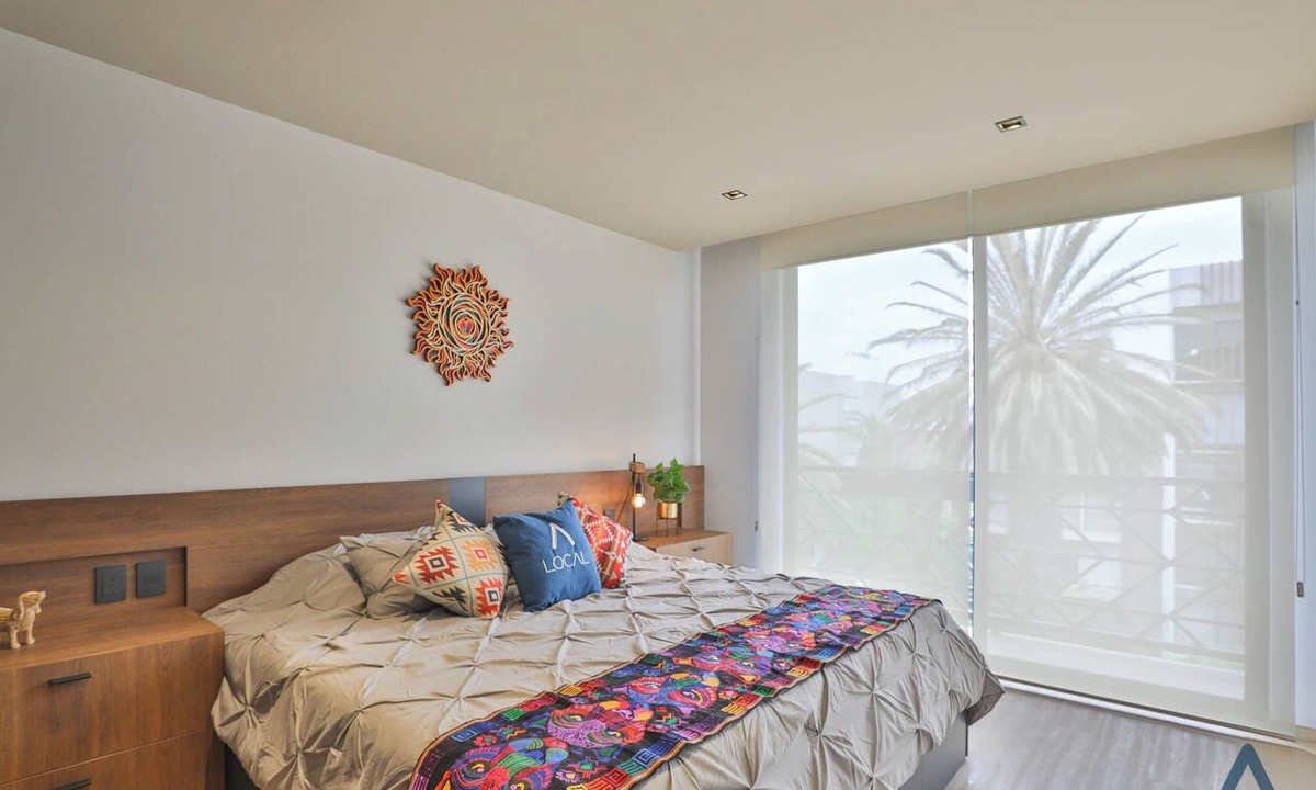 Historic Center Apartment | Apartamento de una recamara cocineta balcon