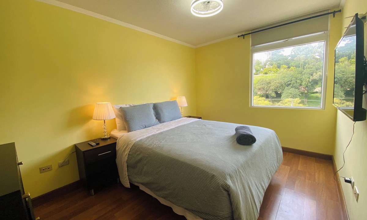 Zona 1 Apartment | Apartamento encantador de 3 habitaciones con vista al Cerrito del Carmén