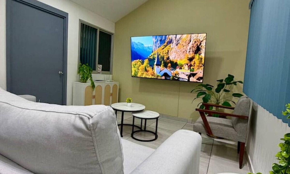 Zamora de Hidalgo Apartment | AR Suites 1: Centro de la ciudad