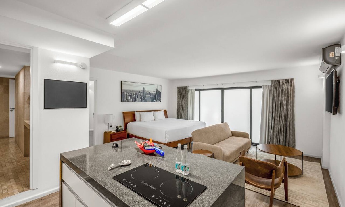 Colonia Cuauhtemoc Apartment | Armonik suites By Casanevo - Master King Bed Suite